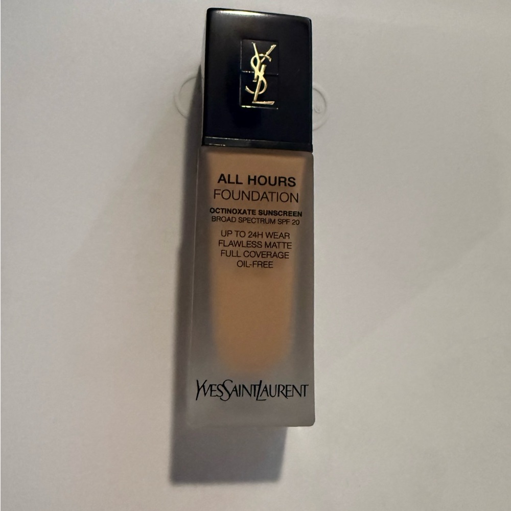 Yves Saint Laurent All Hours Foundation - Beige